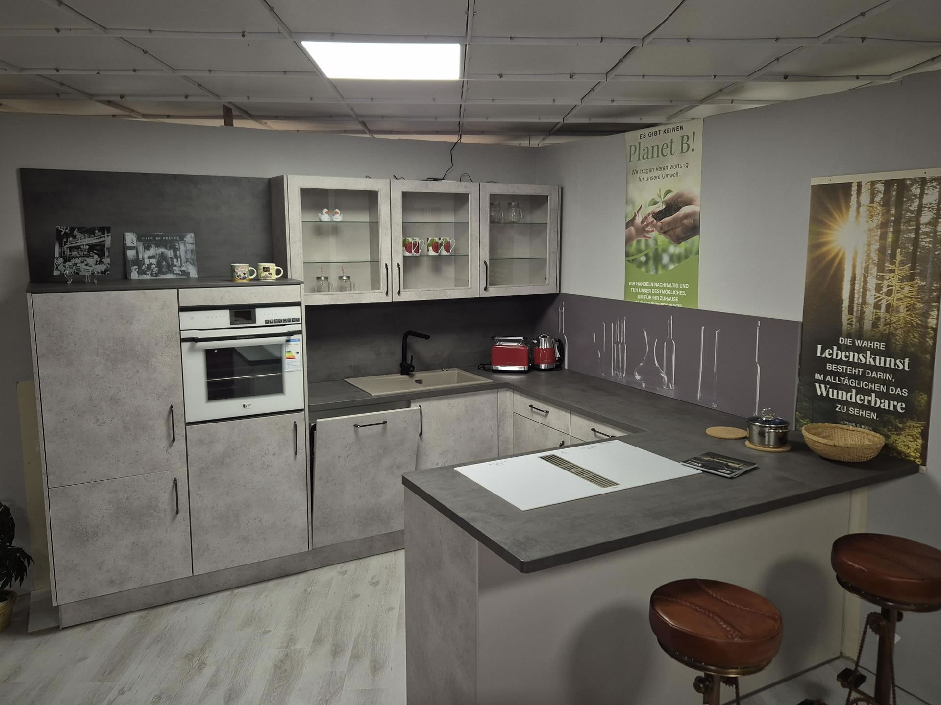 Einbauküche Steinoptik